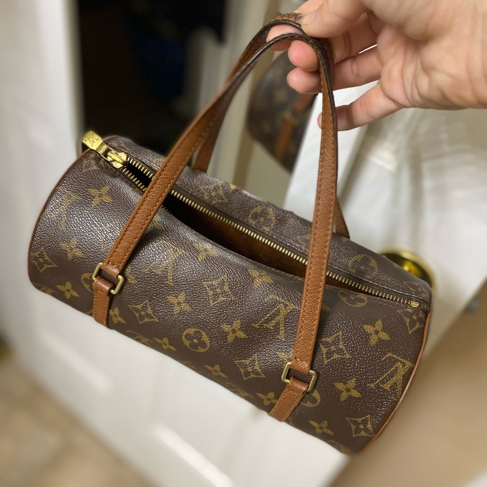 Louis Vuitton Papillon Monogram - Picture 2 of 9